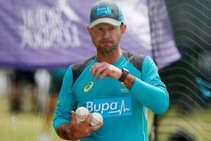 నేను చూసిన వారిలో రికీ పాంటింగే అత్యుత్త‌మ కోచ్: టీమిండియా సీనియర్ పేసర్