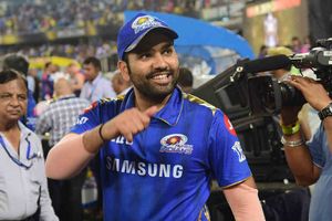 అలా కార్తీక్‌ను కాదని ముంబై కెప్టెన్సీ నన్ను వరించింది: రోహిత్