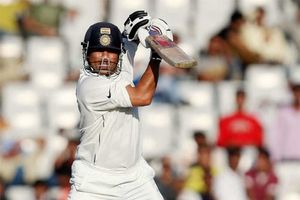 సచిన్ ఔట్ అవ్వాలని నా మనసు ఎప్పుడూ కోరుకోలేదు: పాక్ మాజీ కెప్టెన్‌