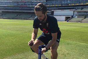 కరోనా విరామం తర్వాత మైదానంలోకి దిగిన తొలి క్రికెటర్లు ఎవరంటే?