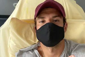 దిమిత్రోవ్‌కు కరోనా పాజిటివ్‌.. జొకోవిచ్‌లో రెట్టింపైన భయం!!