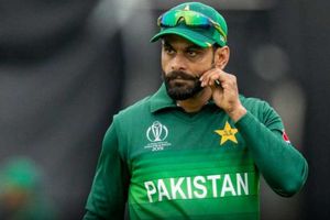 మొహ్మద్ హఫీజ్‌పై పీసీబీ ఫైర్.. మరోసారి ఆటగాళ్లందరికి కరోనా పరీక్షలు!