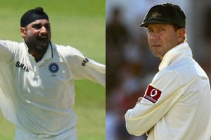 పాంటింగ్‌ అంపైర్‌లా వ్యవహరించాడు.. ఆసీస్ ఆటగాళ్లు క్యాచ్‌లు పట్టగానే అతడే ఔటిచ్చేవాడు: భజ్జీ