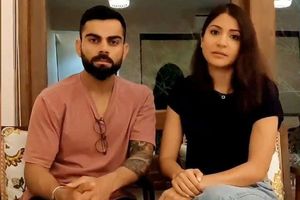 ఆ సిరీస్‌లో అనుష్కశర్మతో మాట్లాడటం కోహ్లీకి నచ్చలేదు: ఇంగ్లండ్ మాజీ క్రికెటర్