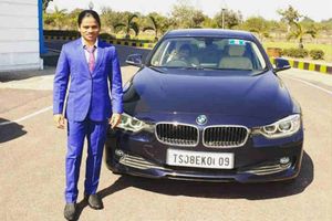 బీఎండబ్ల్యూ కారును అమ్మేది అందుకోసం కాదు: ద్యుతీ చంద్