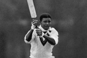 వెస్టిండీస్ దిగ్గజ క్రికెటర్ మ‌ృతి.. శోకసంధ్రంలో క్రికెట్ ప్రపంచం!