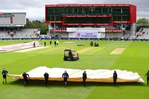 ENGvsWI: మరోసారి సేమ్ సీన్ రిపీట్.. రెండో టెస్టుకు వరుణుడి అడ్డంకి!!