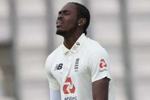 బయో సెక్యూర్‌ రూల్స్‌ బ్రేక్‌ చేసిన ఆర్చర్.. ‌జట్టు నుంచి ఔట్‌!!