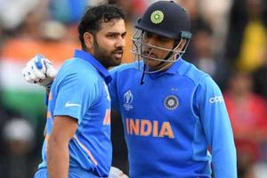 'ధోనీ నుంచి రోహిత్ కెప్టెన్సీ నేర్చుకున్నాడు.. సారథ్యంలో ఇద్దరూ ఒక్కటే'