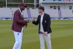 టాస్ సమయంలో రూల్స్‌ మర్చిపోయిన హోల్డర్.. పగలబడి నవ్వుకున్న స్టోక్స్ (వీడియో)