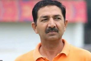 సొంతూరు కష్టాలు తీర్చిన అంపైర్ అనిల్ చౌదరి!