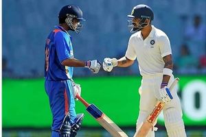 విరాట్ వెయ్యో పోస్టు.. యంగర్ విత్ సీనియర్ కోహ్లీ