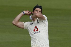 England vs Pakistan: వరల్డ్ రికార్డు చేరువలో అండర్సన్.. పాక్‌కు ఆ వరణుడే దిక్కు!