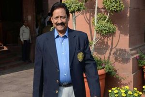 టీమిండియా మాజీ క్రికెటర్‌ కన్నుమూత!!