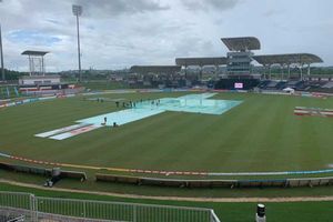 CPL 2020: సెయింట్‌ లూసియా-బార్బడోస్ మ్యాచ్‌కు వర్షం అంతరాయం!!