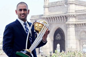 వందేళ్ల తర్వాత కూడా భారత అత్యుత్తమ కెప్టెన్ ధోనీనే: విరాట్