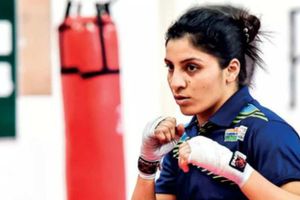 టిక్‌టాకర్లే ముఖ్యమా.. ప్రభుత్వంపై స్టార్ బాక్సర్ ఫైర్!