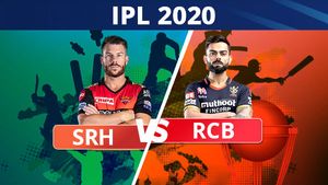 RCB vs SRH: టాస్ గెలిచి బౌలింగ్ ఎంచుకున్న సన్‌రైజర్స్‌.. కేన్‌కు దక్కని చోటు!!