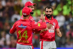 Kings XI Punjab పంజా విసురుతుందా.. జట్టు బలాలు, బలహీనతలు, ప్లే ఆఫ్స్ అంచనా!