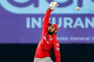 కేఎల్ రాహుల్ అసభ్య పదజాలం.. ‘ముందుకు రారా లౌ**’అంటూ ఫీల్డర్‌పై ఫైర్!