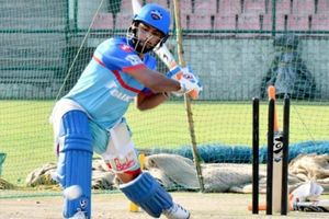 Delhi Capitals: అమిత్‌ మిశ్రా బలి.. హ్యాట్రిక్‌ సిక్సర్లతో విరుచుకుపడ్డ రిషభ్‌ పంత్!!