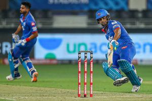 DC vs KXIP match 2: చెలరేగిన మార్కస్ స్టోయినిస్.. పంజాబ్ లక్ష్యం 158