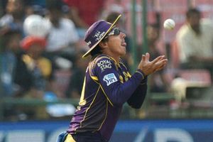 ఆ ఒక్క కారణమే దినేశ్ కార్తీక్ కెప్టెన్సీని కాపాడుతుంది: బ్రాడ్ హగ్