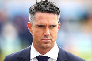 ఉన్నపళంగా ఐపీఎల్‌ వదిలేసిన కెవిన్‌ పీటర్సన్.. ఎందుకో తెలుసా?