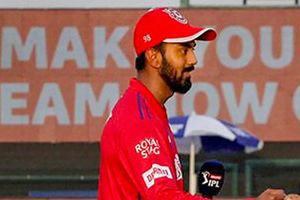 KXIP vs DC: పంజాబ్ కెప్టెన్ కేఎల్ రాహుల్ అయోమయం.. అది చెప్పడం మరిచిపోయాడు (వీడియో)!