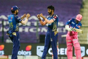 MI vs RR: నాలుగేసిన బుమ్రా.. ముంబై చేతిలో చిత్తుచిత్తుగా ఓడిన రాజస్థాన్‌!!