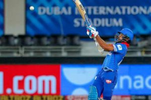 KXIP vs DC: శిఖర్ ధావన్ 'బ్యాక్ టు బ్యాక్' సెంచరీ.. పంజాబ్ లక్ష్యం 165