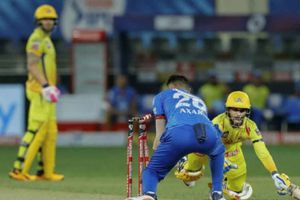 ధోనీ చెప్పింది 100శాతం నిజమేగా!! రుతురాజ్‌లో కసి కాదు కదా.. ఆడాలన్న శ్రద్ధ కూడా లేదు!!