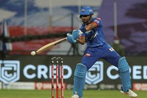 DC vs RR: రాణించిన అయ్యర్, ధావన్... రాజస్థాన్ మందు సాధారణ లక్ష్యం!