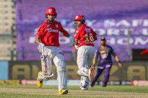 KXIP vs KKR: వాటే మ్యాచ్‌.. కోల్‌కతా బౌలర్లు సూపర్.. మళ్లీ ఓడిన పంజాబ్‌!!