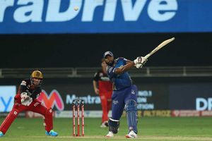 MI vs RCB: ముంబై మురిసెనా.. బెంగళూరు గెలిచెనా? అసలు రోహిత్ శర్మ ఆడెనా?