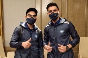 India vs Australia: ఆస్ట్రేలియా‌లో కోహ్లీకి ప్రత్యేక మర్యాదలు.. రగ్బీ లెజెండ్‌ సూట్‌లో విరాట్!!