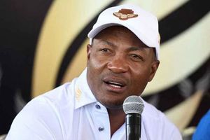 IPL 2020: ఆ యువ ఆటగాళ్ల ఆటకు నేను ఫిదా: బ్రియాన్ లారా