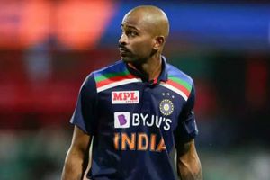 మరో ఆల్‌రౌండర్‌ కోసం పాండ్యా కుటుంబాన్నే సంప్రదించాలేమో: హార్దిక్‌