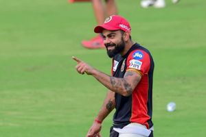 ఓపెనర్‌గా విరాట్ కోహ్లీనే కరెక్ట్‌: ఆశిష్‌ నెహ్రా