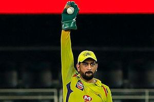 CSK vs KXIP: టాస్ గెలిచి బౌలింగ్ ఎంచుకన్న ధోనీ.. రాహుల్‌ టీమ్‌కు చావో రేవో!!
