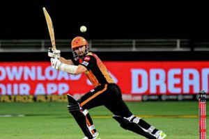 SRH vs RCB: కేన్ కాక కొట్టాడు.. సన్‌రైజర్స్‌ గెలిచింది!! ఇంటిదారి పట్టిన బెంగళూరు!