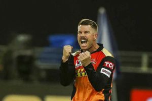 SRH vs MI: సన్‌రైజర్స్‌ గెలవాలంటే.. ఈ స్టార్లు మెరవాల్సిందే.. లేదంటే అంతేసంగతులు!!