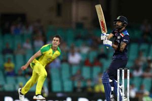 India vs Australia: అయిపాయే.. కోహ్లీసేన వన్డే సిరీస్ కోల్పోయే!