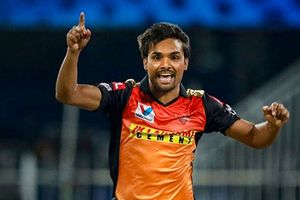 పాపం సందీప్ శర్మ.. బుమ్రా కన్నా ఎక్కువ వికెట్లు.. కానీ గుర్తింపు దక్కలేదు!