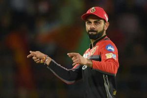 IPL 2020: ట్విటర్‌లో విరాట్ కోహ్లీ రోస్ట్.. నవ్వించే మీమ్స్.. ట్రెండింగ్‌లో #ThankYouVirat