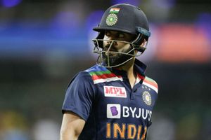 India vs Australia: విరాట్ కోహ్లీ చెత్త రికార్డ్.. రెండో వన్డేలోనూ ఓడితే!!