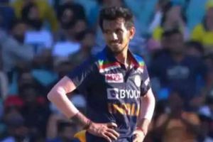 India vs Australia: యుజ్వేంద్ర చాహల్ చెత్త రికార్డు.. భారత క్రికెట్ చరిత్రలోనే తొలి స్పిన్నర్‌గా..