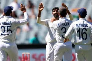 హడలెత్తించిన బుమ్రా.. తిప్పేసిన అశ్విన్.. ఆకట్టుకున్న సిరాజ్.. ఆస్ట్రేలియా ఆలౌట్!