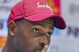 స్థానిక అంపైర్లు వద్దు.. తటస్థ అంపైర్లు ముద్దు: జేసన్ హోల్డర్