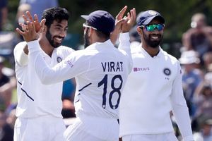 అందులో కోహ్లీనే దాటేసిన బూమ్రా.. 3లో జడేజా, 4లో రోహిత్!!